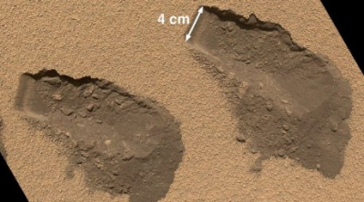 Ровер NASA успешно приземлился на поверхность Марса и отправил первые снимки