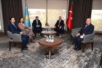 Вице-министр К.Ойшыбаев встретился с главой крупнейшего медиахолдинга Турции «TRT»