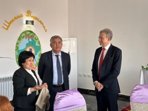 Центр устойчивого развития «Ochaq» Коксуского района посетил посол США в Казахстане