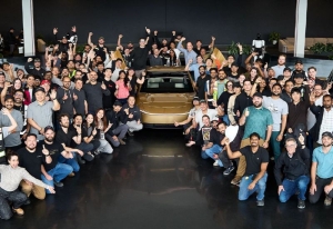 Илон Маск в очередной раз сообщил о запуске производства беспилотного такси Tesla Cybercab